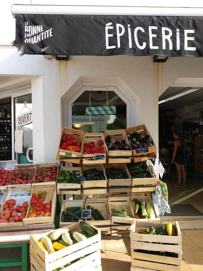 L'épicerie bio et local "La bonne quantité" - 24 bis Rue Victor Hugo, 85360 La Tranche sur Mer (13.08.2022)