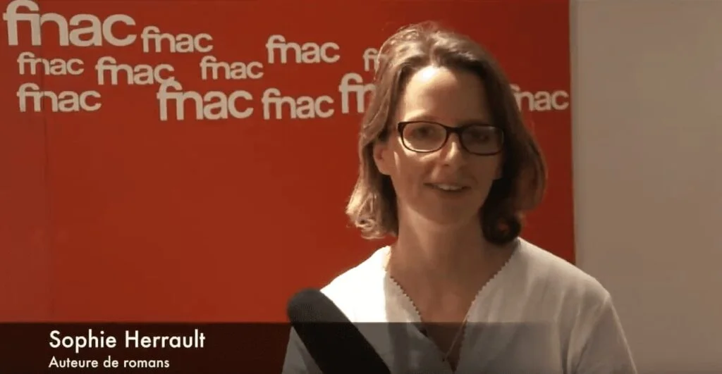 Interview de Sophie Herrault à la FNAC de Nantes